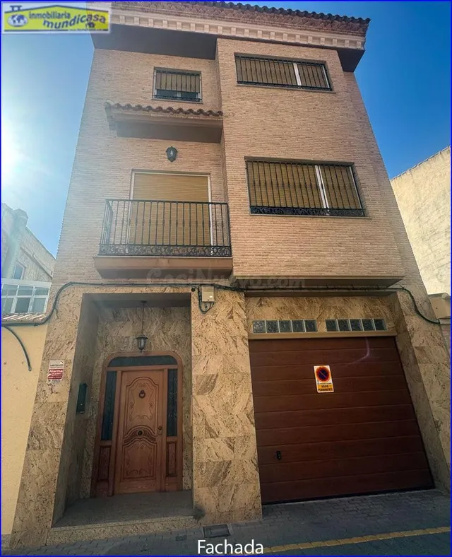 Amplia Casa en el Centro de Santomera - Oportunidad Única po
