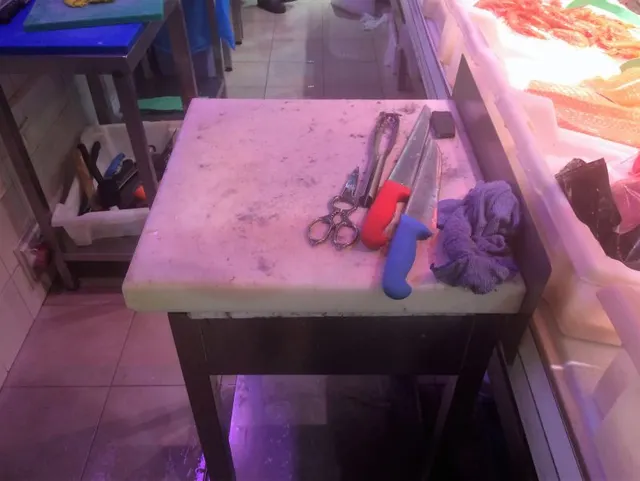 Se TRASPASA Puesto de Venta DENTRO el MERCAT DEL OLIVAR — 7
