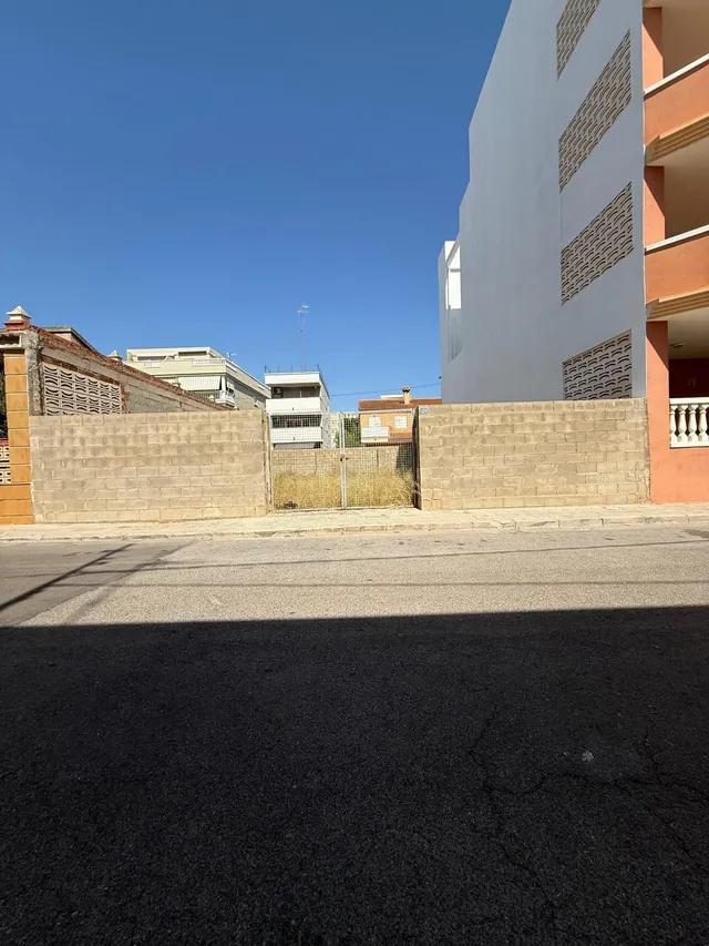Terreno urbano en Moncofa Playa: ¡Ideal para Promotores y Co - foto 4