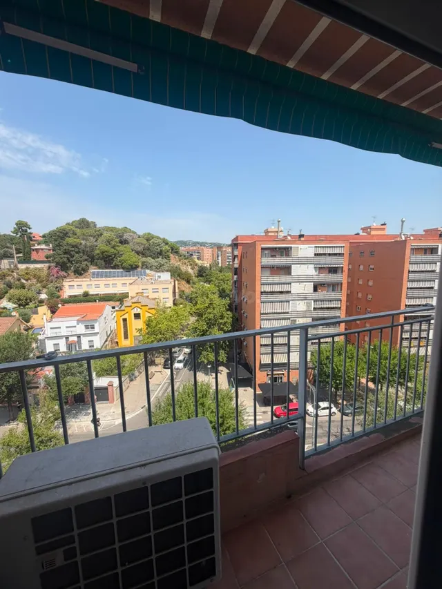 PISO DE ALQUILER ZONA PERAMÁS - foto 3