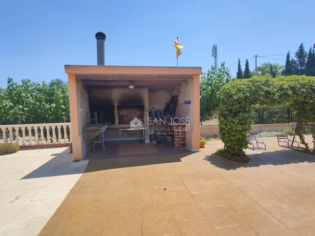 SE VENDE CASA DE CAMPO EN BUEN ESTADO EN ASPE — 11
