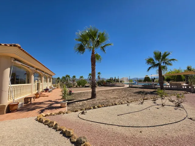 Villa 4 habitaciones 405m² en venta - Comunidad valenciana — 35