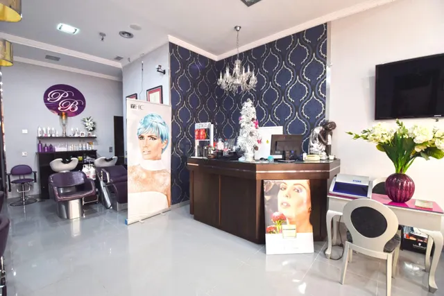 ¡Se vende local comercial en el centro comercial de Almerima - foto 3
