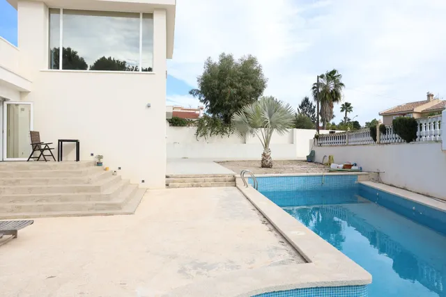 Villa 5 habitaciones 330m² en venta - Centro de la Ciudad Qu - foto 3