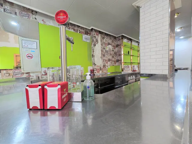 BAR / CAFETERÍA  EN ALQUILER EN ZONA CENTRO DE REUS — 9