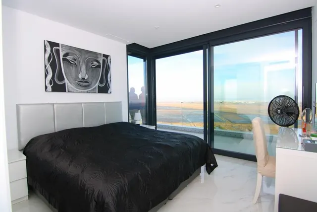 Villa Solana. Impresionante villa de nueva construcción en venta con vistas al mar — 16