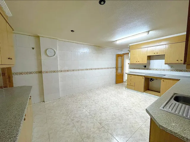 IMAGINA TU HOGAR, NOSOTROS PONEMOS LOS METROS Y EL GARAJE - foto 3