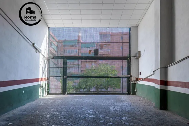 Se vende plaza de garaje en Parque Lagos cerca de Carrefour — 17
