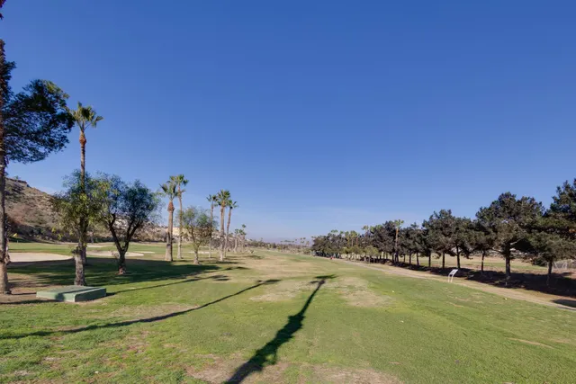 MAGNIFICO CHALET INDEPENDIENTE CON PISCINA PRIVADA Y VISTAS AL CAMPO DE GOLF EN CIUDAD QUESADA — 35