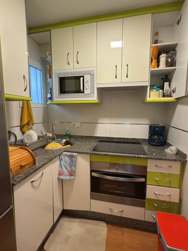 Acogedor apartamento cerca de playa Levante con vistas al mar y Benidorm. — 14