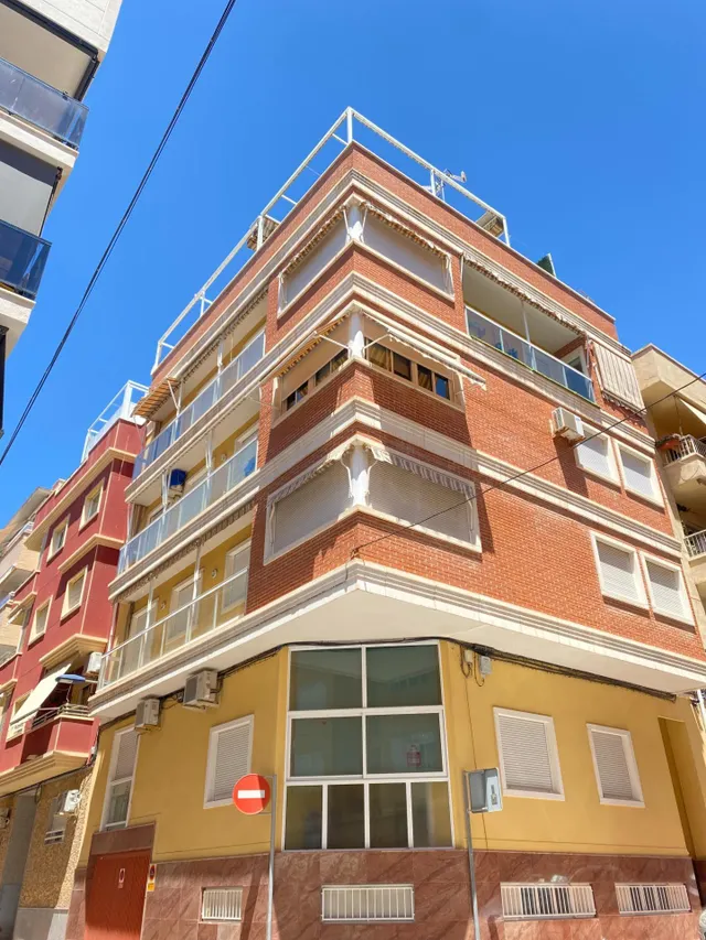 Apartamento luminoso a 150 metros de la Playa de Levante — 24