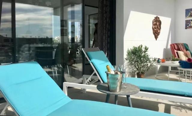 Villa 4 habitaciones 300m² en alquiler - Costa Del Sol — 36