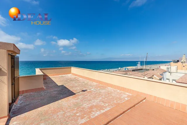 ATENCION PONEMOS A LA VENTA EL PRIVILEGIO DE VIVIR EN PRIMERÍSIMA LÍNEA DE PLAYA. ¡EN CABO DE GATA! — 40