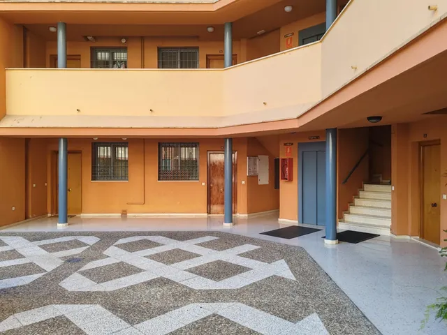 Piso amueblado con Piscina — 36