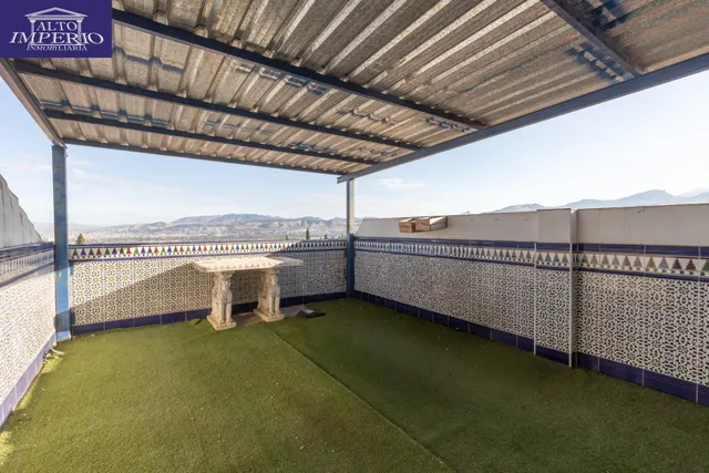 Casa adosada con terraza, vistas a Granada y Sierra Nevada, garaje y sótano — 31
