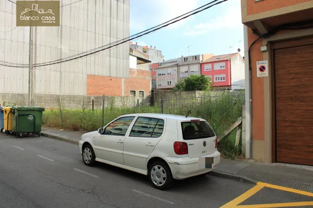 Solar edificable en rúa Mahón — 5