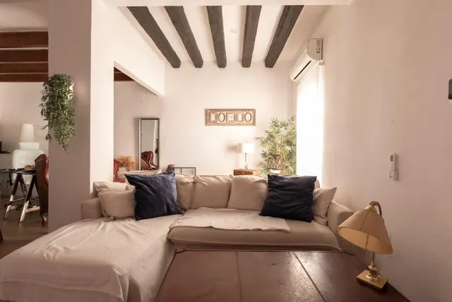 CASA URBANA DE DISEÑO — 19