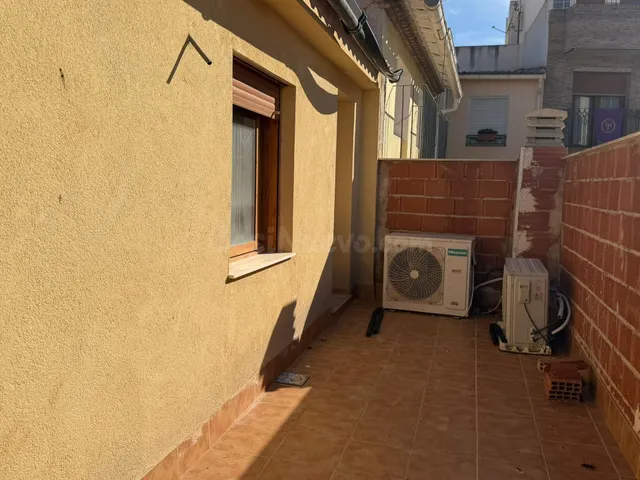CASA EN PLENO CENTRO DE ABARAN - foto 4
