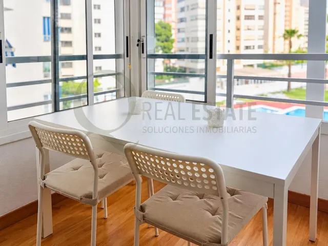 Piso de 3 habitaciones en Playa de San Juan a unos pocos pasos del mar — 4