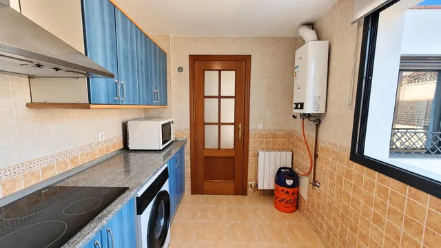 Piso 1 habitación 73m² en alquiler - Área de Granada — 23