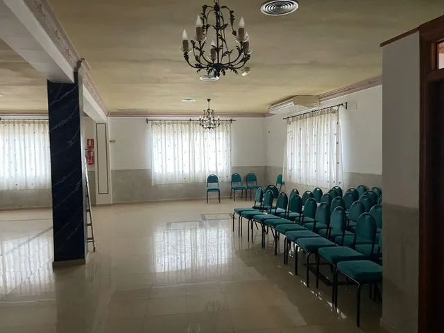 SALÓN DE  BODAS Y RESTAURANTE EN VENTA — 19