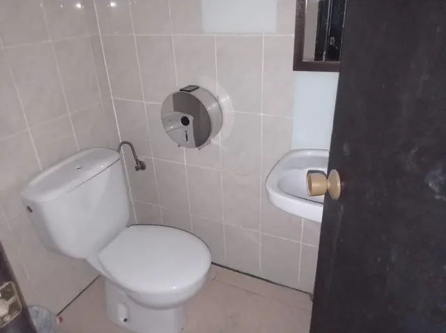 21 Inmobiliarias vende local para poder reformar a tu gusto cerca de la avenida principal — 5