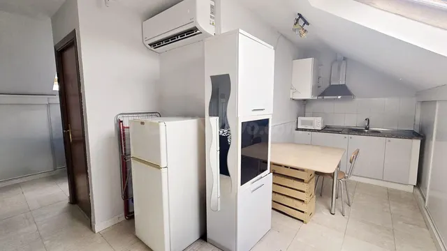 PISO INDEPENDIENTE TIPO ESTUDIO EN VILLANUEVA DE LA CAÑADA  - foto 3