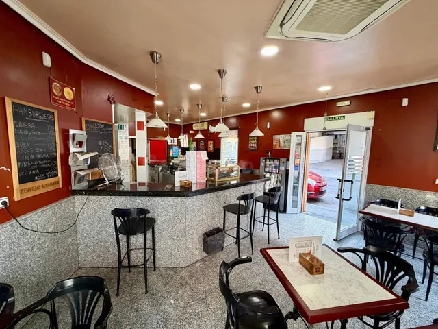 LOCAL DE RESTAURACIÓN, EN VISTA ALEGRE - foto 4