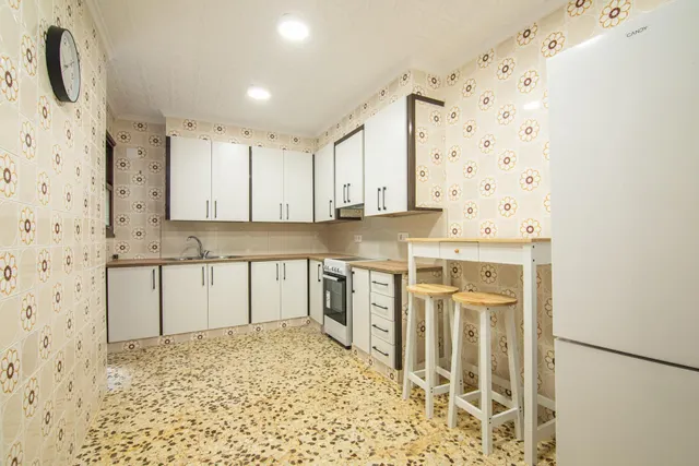 ¡PISO EN ALQUILER EN PLENO CENTRO DE ELCHE! — 8