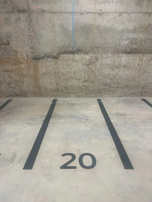 Plaza de parking para moto en La Sínia, Martorell - foto 4