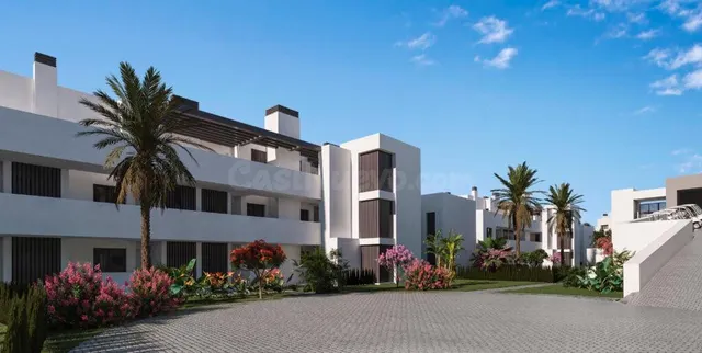 Apartamento de 2 dormitorios con vistas al golf en La Alcaid - foto 5