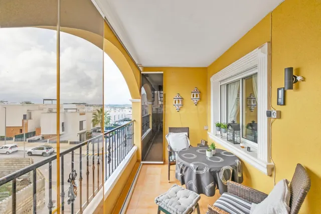 Benijófar, Acogedor Atico dúplex con solárium privado en Ben - foto 3