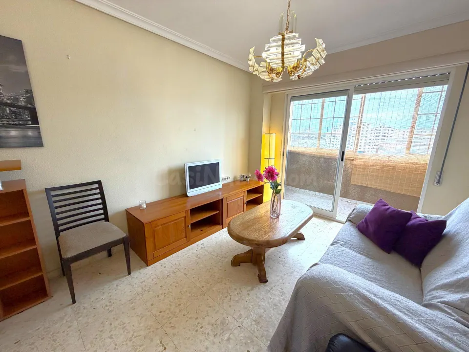 Fantástica vivienda luminosa de tres dormitorios y terraza en San Agustín