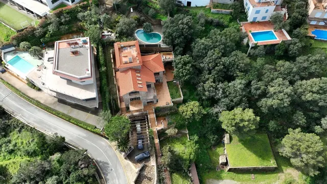 Exclusiva villa en Sa Riera, Begur, con vistas panorámicas a - foto 3