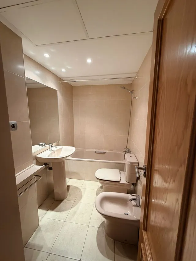 Piso 1 habitación 55m² en alquiler - Rejas — 6