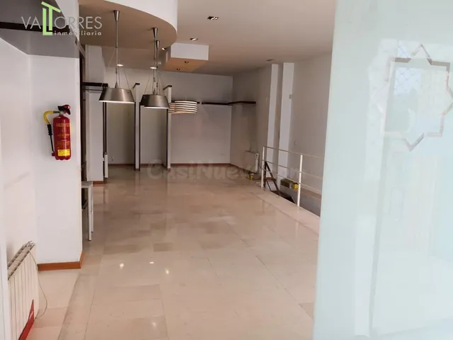 LOCAL COMERCIAL ACONDICIONADO TOTALMENTE EN LA RONDA - foto 3