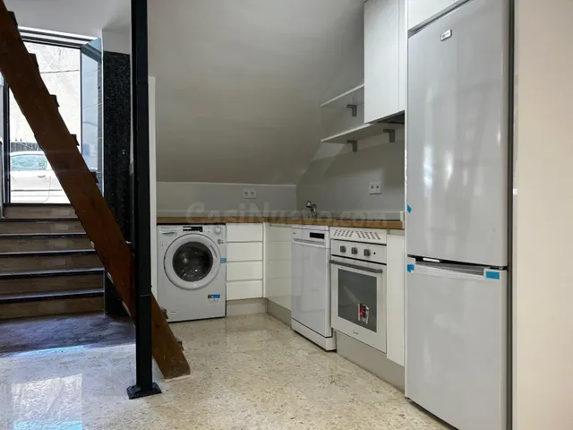De local a hogar: vivienda única y totalmente reformada — 2