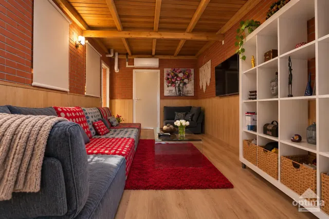 Pareado reformado con 5 habitaciones, terrazas y garaje en Reus — 21