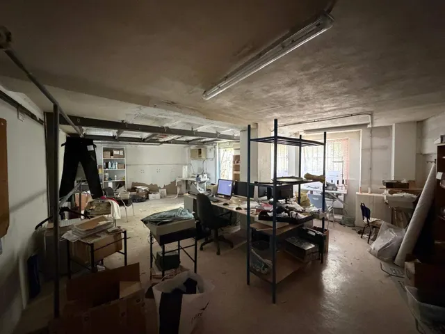 Amplio Local Comercial en la Zona de Santo Domingo, Alicante por solo €140.000 — 20