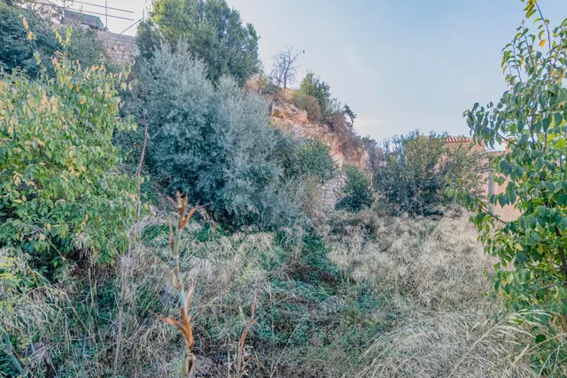 Oportunidad Única: Terreno Urbano en Vélez de Benaudalla - Costa Tropical — 32