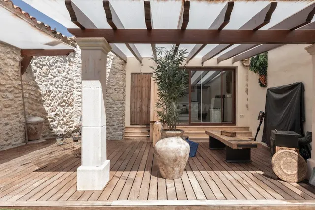 CASA URBANA DE DISEÑO — 2