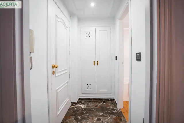 PISO CON LICENCIA TURISTICA EN CALLE NAVAS — 8