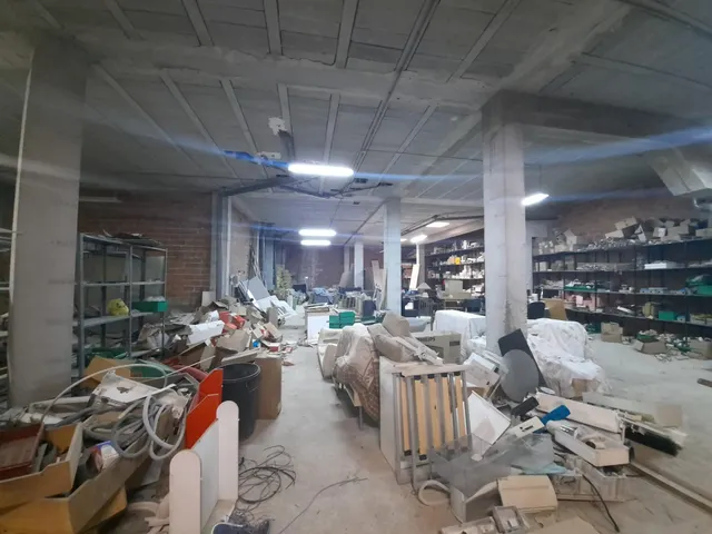 Oportunidad de inversión en zona estratégica: Local de 500 m2 en Gandía — 6