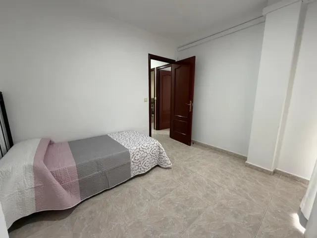 PISO ALQUILER LARGA DURACIÓN — 14