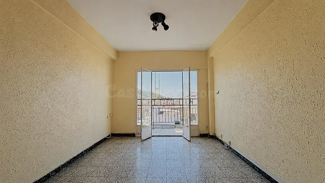 Piso en venta en Passeig del Pais Valencia, Corbera - foto 3