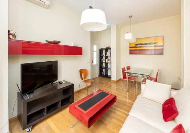 EXCLUSIVO DUPLEX JUNTO A PLAZA NUEVA — 9
