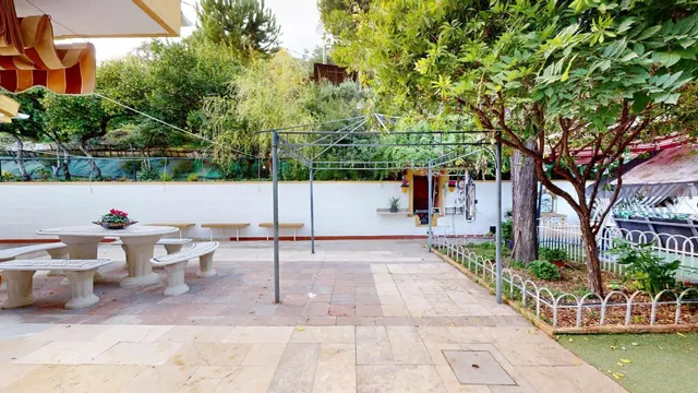 Chalet en El Brillante: Ubicación exclusiva, Córdoba — 16
