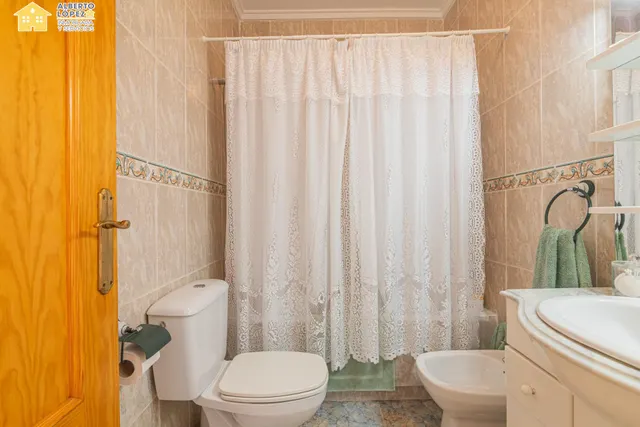 Bungalow en venta en urbanización Las Arenas 2, Arenales del Sol. — 30