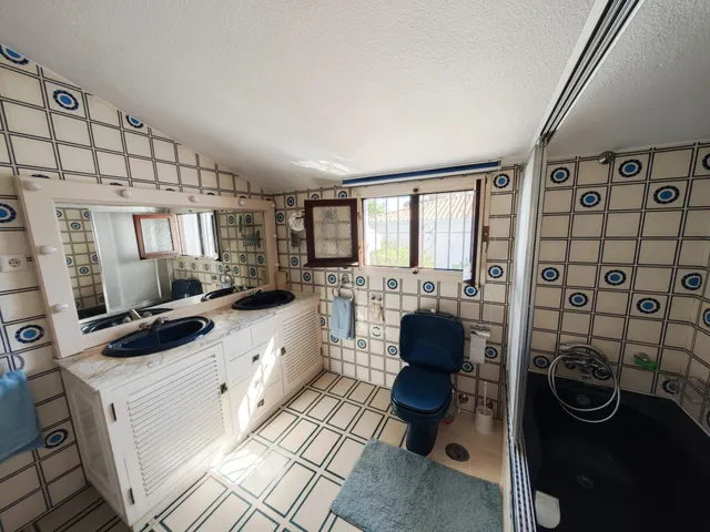 Magnifica villa situado en Fuengirola, en la zona Sohail. — 42
