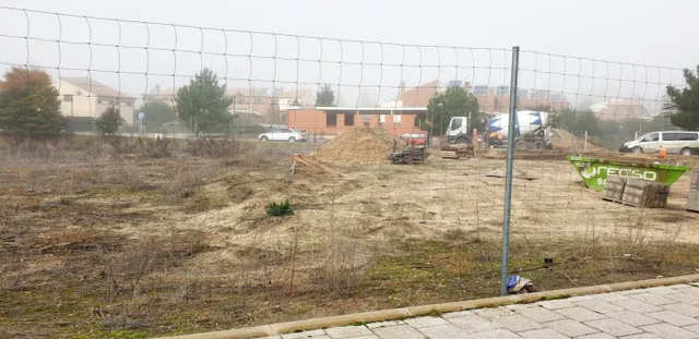 Urbis te ofrece unas parcelas en venta en Boecillo, Valladolid. — 2